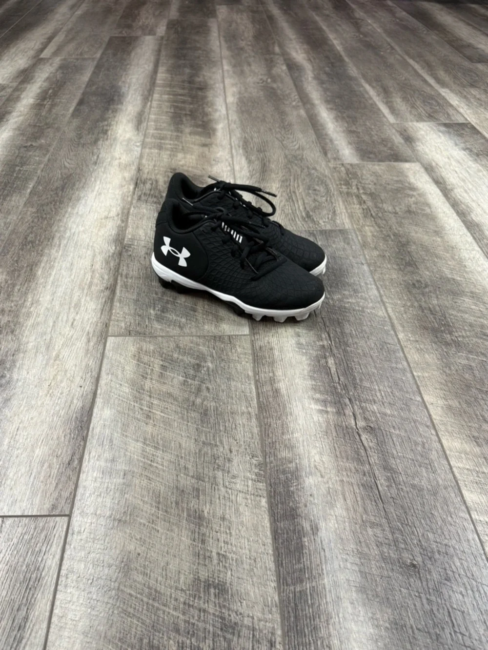 Under‎ Armour Kids Black/White Baseball Cleats